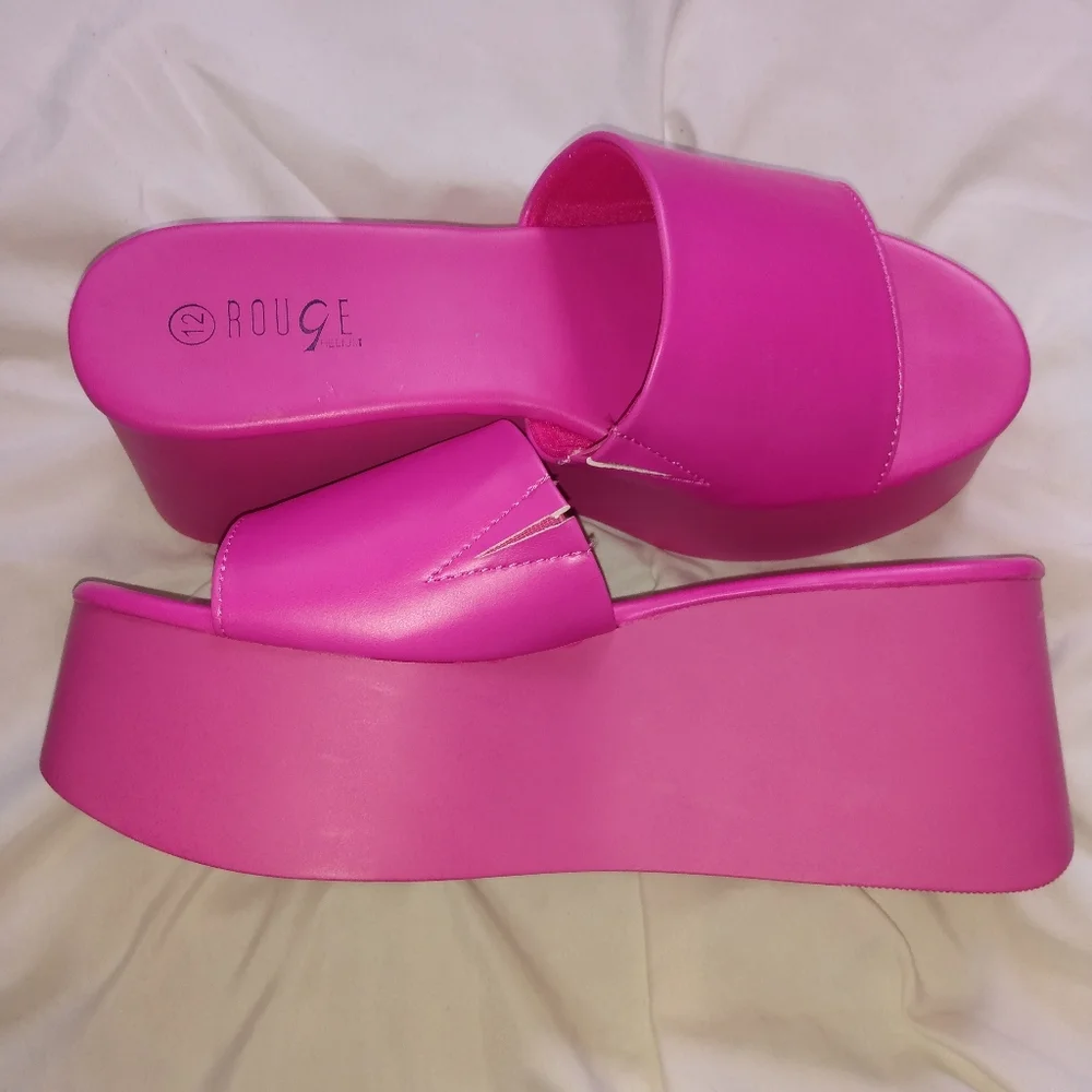 Single Band Platform Wedge Slide Sandals - Picture 1 of 5